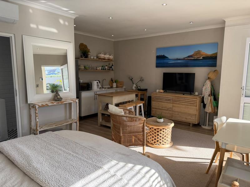 To Let 3 Bedroom Property for Rent in Hout Bay Western Cape